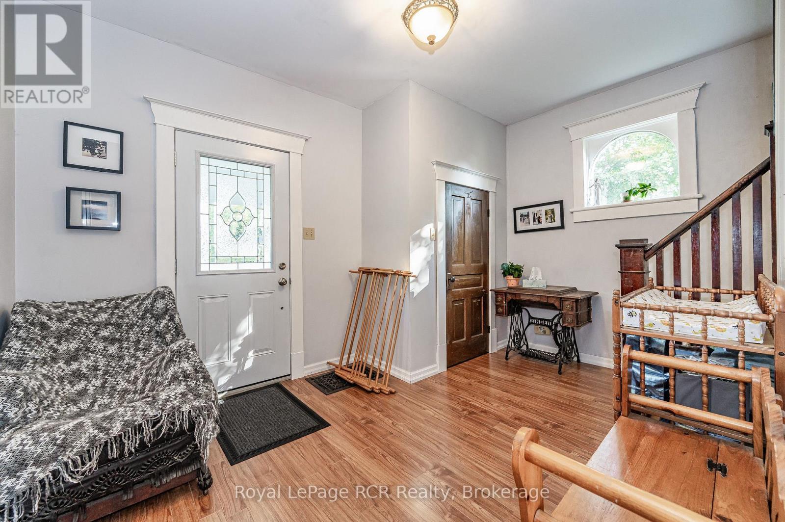 












183648 GREY ROAD 9 ROAD E

,
Southgate,







Ontario
N0G2A0


