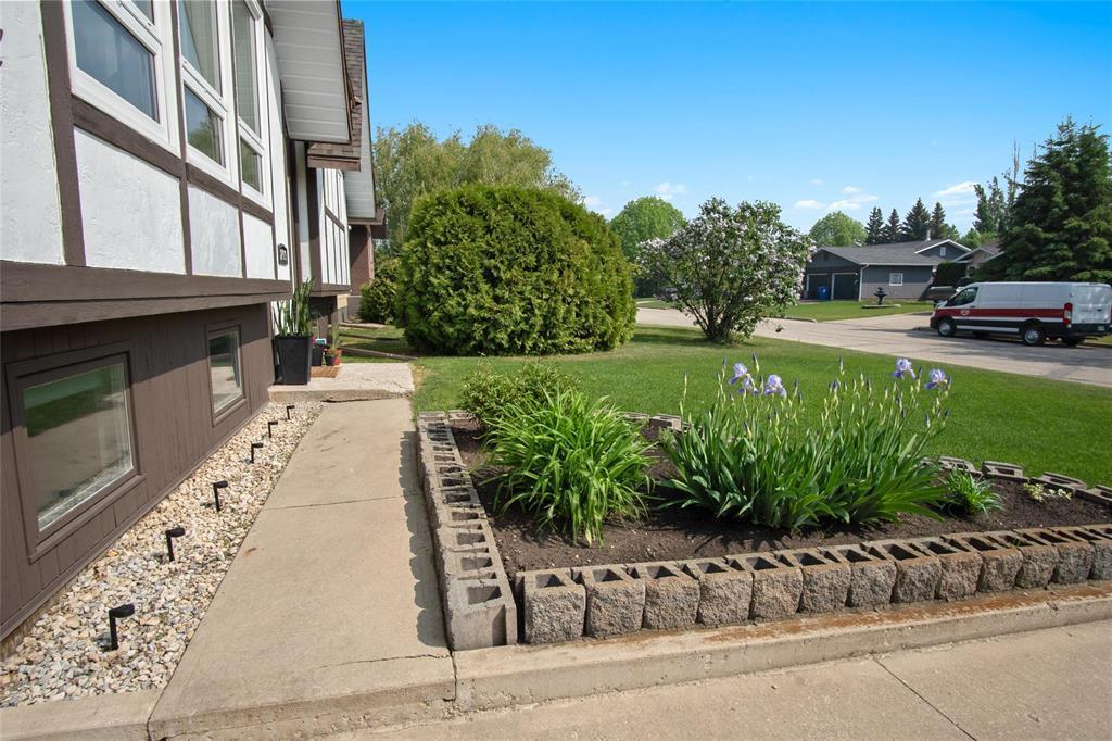 












209 Crocus Drive

,
Swan River,




Manitoba
R0L1Z0

