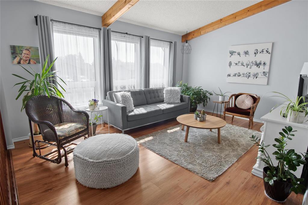












209 Crocus Drive

,
Swan River,




Manitoba
R0L1Z0

