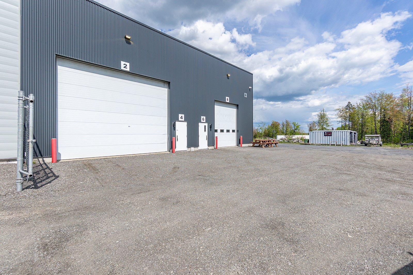 









9930


Boul. Bourque

, BÂTISSE,
Sherbrooke (Brompton/Rock Forest/Saint-Élie/Deauville),




QC
J1N0G2

