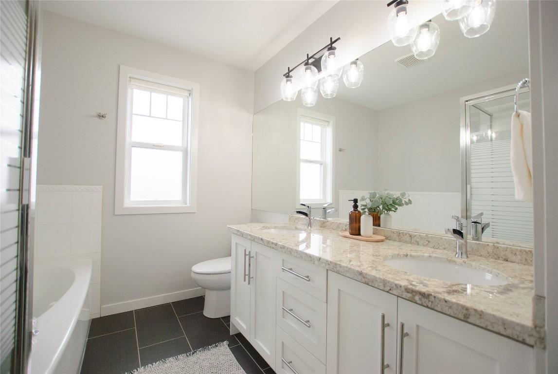 









665


Cook

Road, 104,
Kelowna,




BC
V1W 4T4

