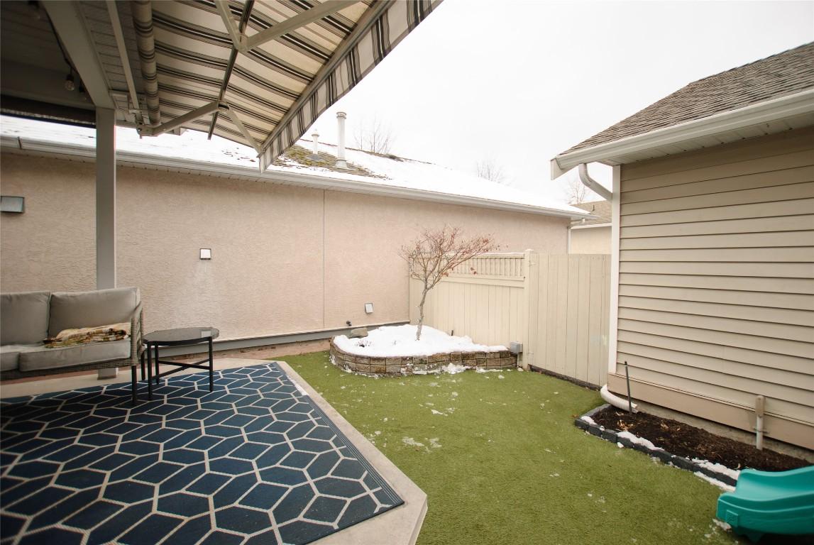 









665


Cook

Road, 104,
Kelowna,




BC
V1W 4T4

