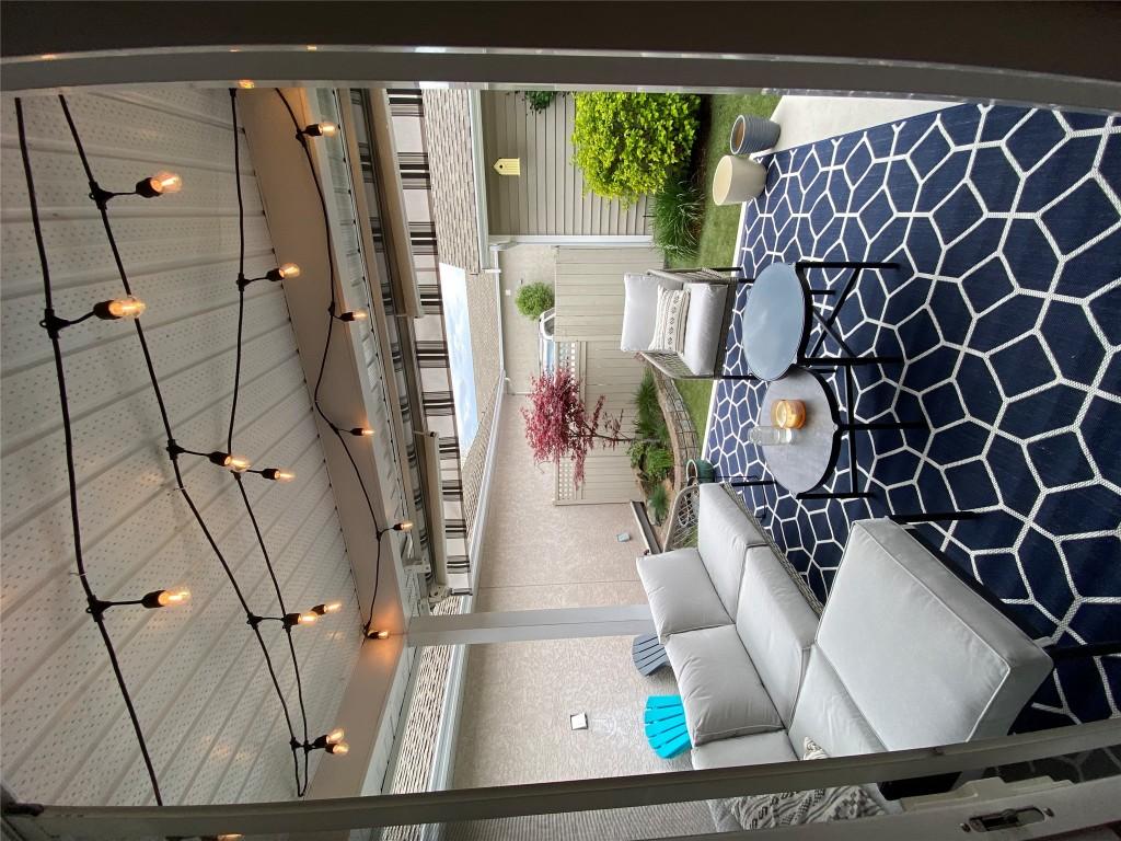 









665


Cook

Road, 104,
Kelowna,




BC
V1W 4T4

