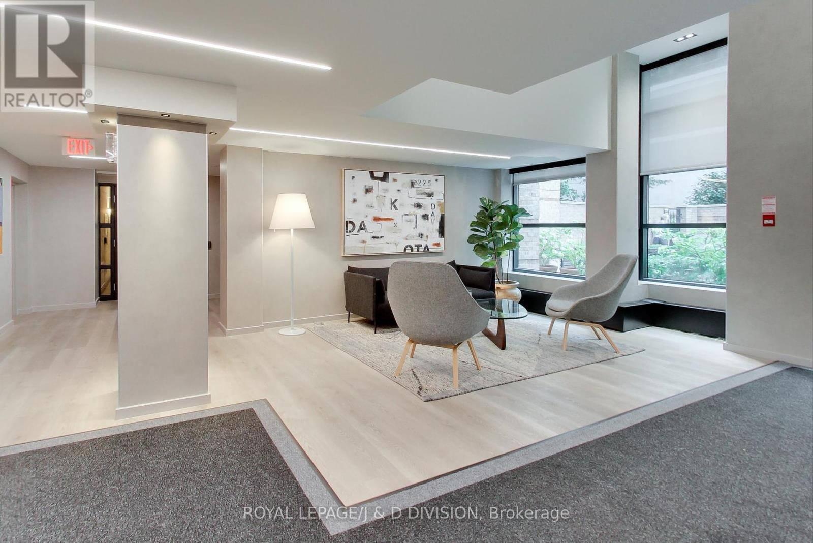 












408 - 225 DAVENPORT ROAD

,
Toronto,




Ontario
M5R3R2

