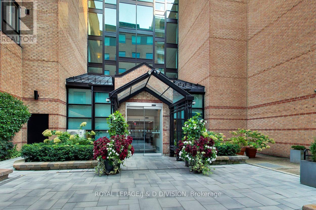 












408 - 225 DAVENPORT ROAD

,
Toronto,




Ontario
M5R3R2

