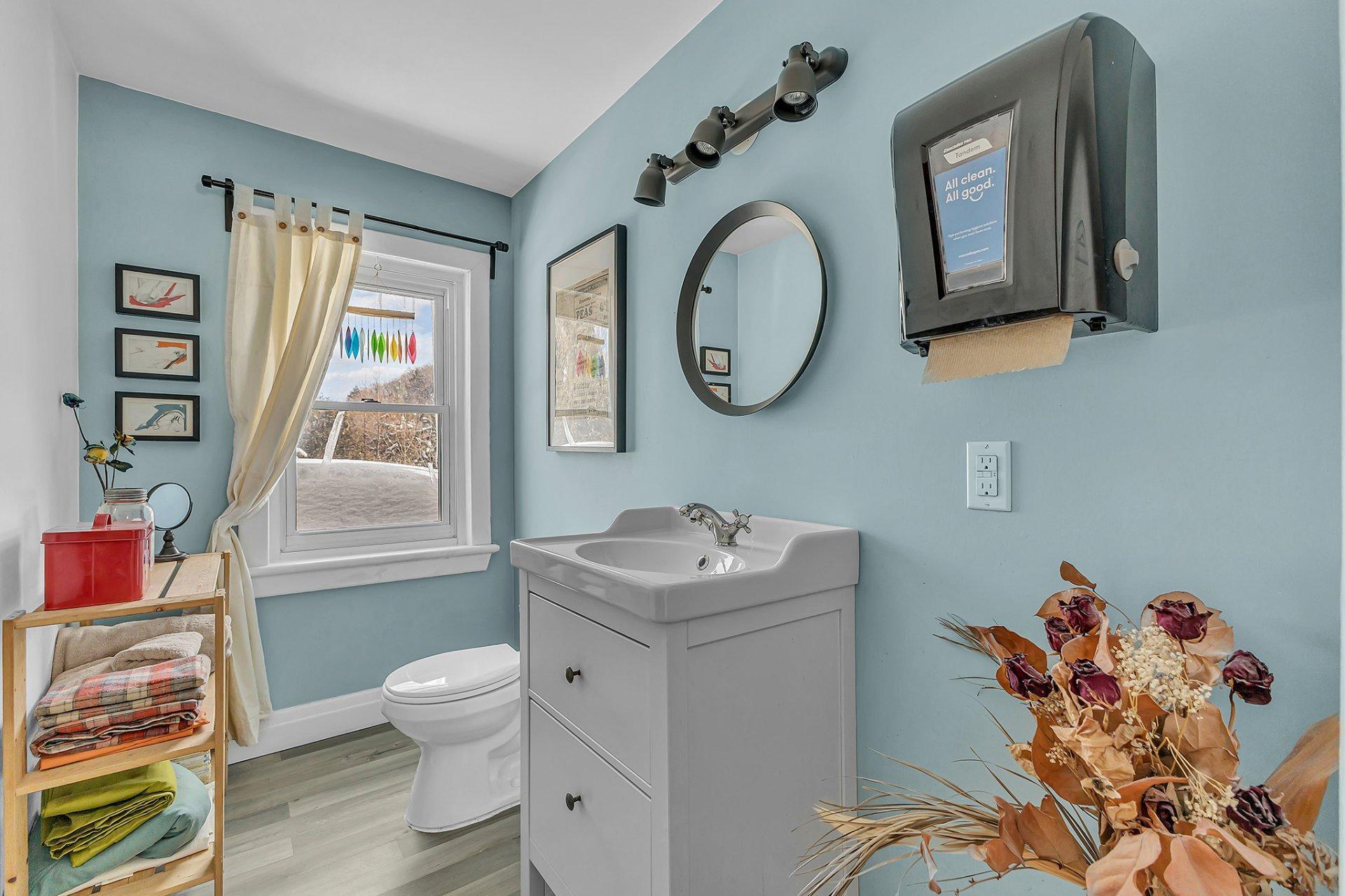 









754


Route Principale

,
Val-des-Monts,




QC
J8N0H5

