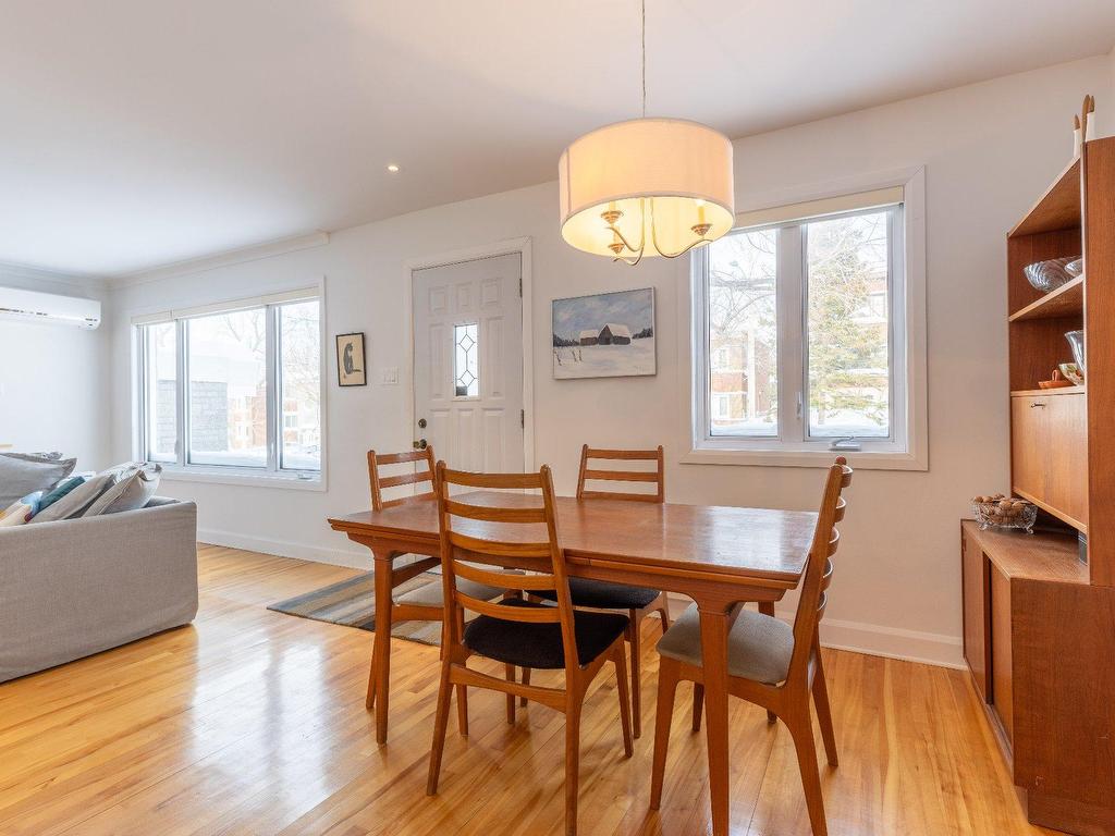 









10350


Av. Bruchési

,
Montréal (Ahuntsic-Cartierville),




QC
H2B2S5

