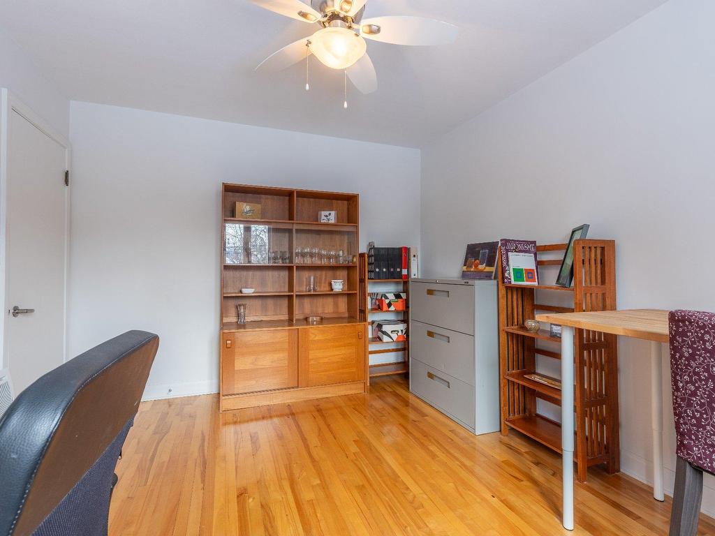 









10350


Av. Bruchési

,
Montréal (Ahuntsic-Cartierville),




QC
H2B2S5

