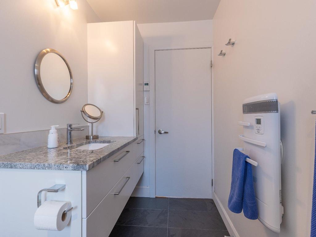 









10350


Av. Bruchési

,
Montréal (Ahuntsic-Cartierville),




QC
H2B2S5

