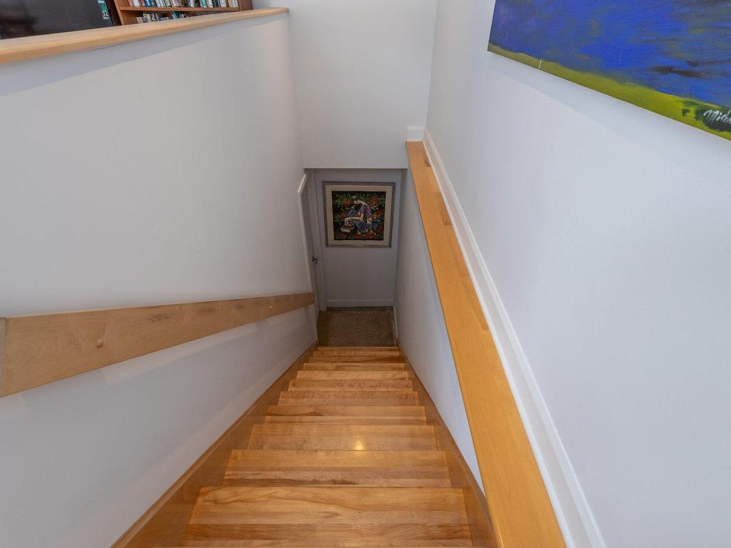 









10350


Av. Bruchési

,
Montréal (Ahuntsic-Cartierville),




QC
H2B2S5

