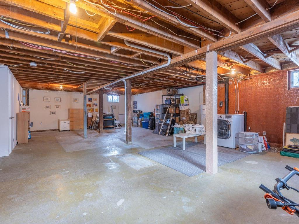 









10350


Av. Bruchési

,
Montréal (Ahuntsic-Cartierville),




QC
H2B2S5

