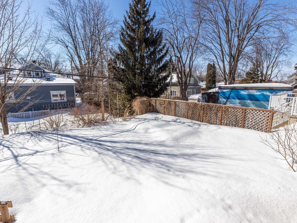 









10350


Av. Bruchési

,
Montréal (Ahuntsic-Cartierville),




QC
H2B2S5

