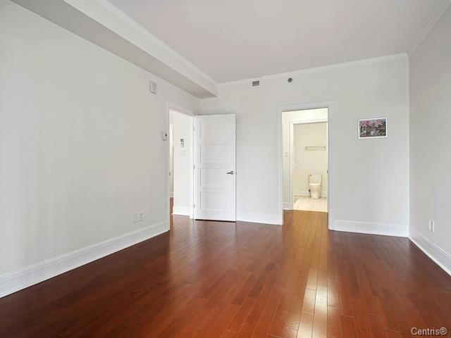 









2865


Av. du Cosmodôme

, 404,
Laval (Chomedey),




QC
H7T0G6

