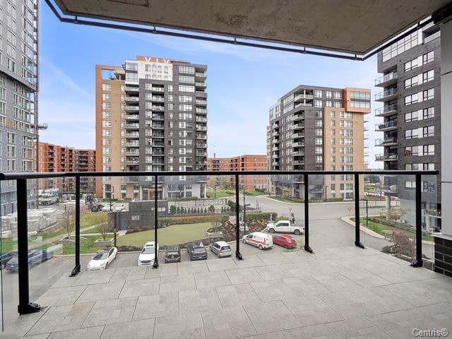 









2865


Av. du Cosmodôme

, 404,
Laval (Chomedey),




QC
H7T0G6

