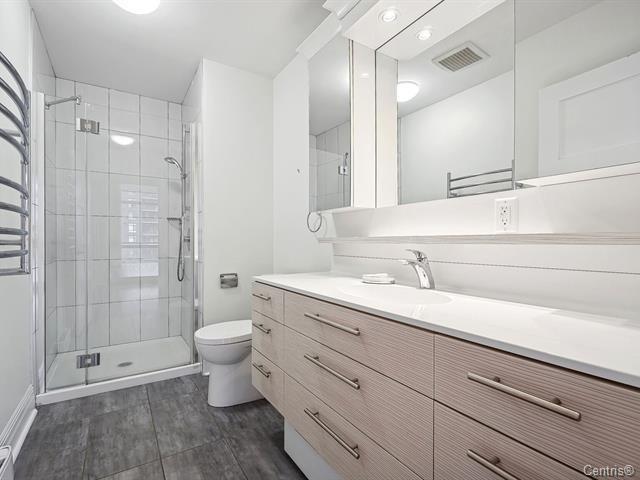 









2865


Av. du Cosmodôme

, 404,
Laval (Chomedey),




QC
H7T0G6


