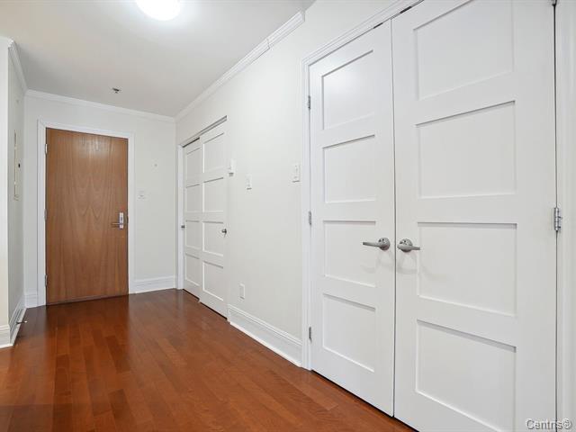 









2865


Av. du Cosmodôme

, 404,
Laval (Chomedey),




QC
H7T0G6

