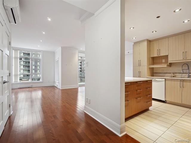 









2865


Av. du Cosmodôme

, 404,
Laval (Chomedey),




QC
H7T0G6

