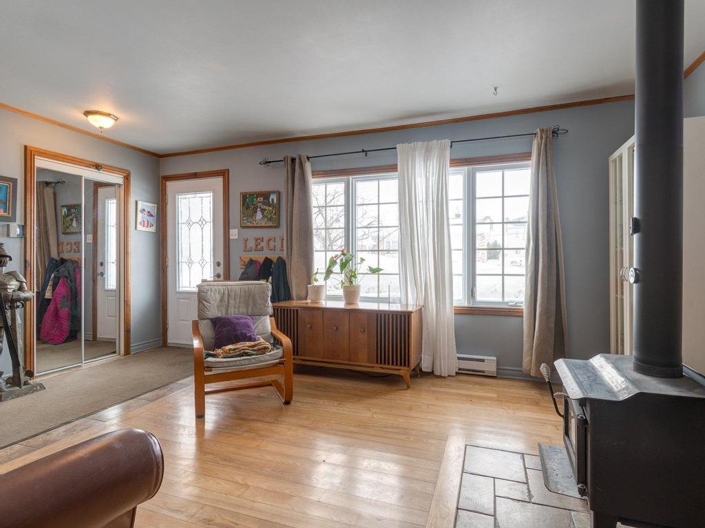 









15


Rue Laurier

,
Verchères,




QC
J0L2R0

