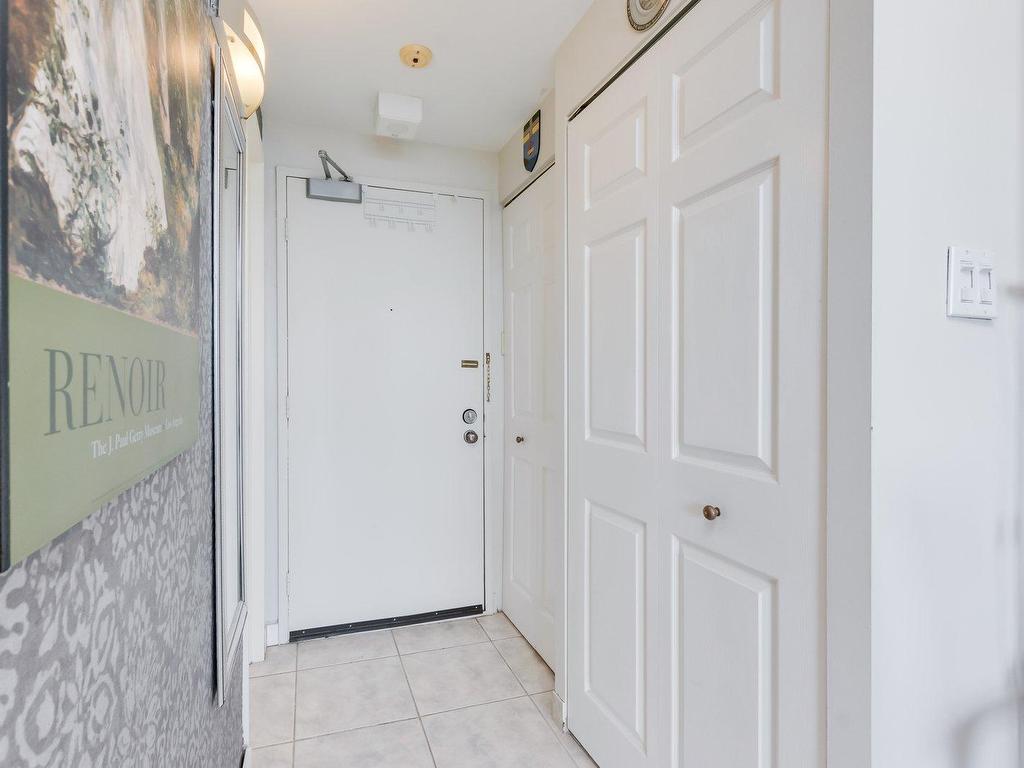 









295


Boul. St-Joseph

, 1209,
Gatineau (Hull),




QC
J8Y3Y5

