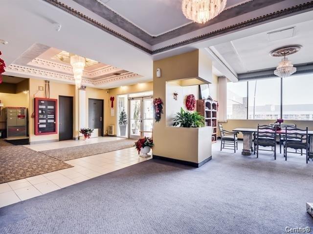 









295


Boul. St-Joseph

, 1209,
Gatineau (Hull),




QC
J8Y3Y5

