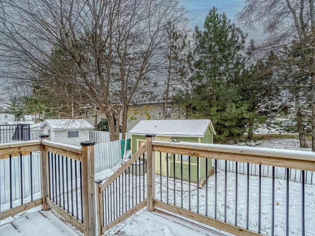 









92


Rue Brook

,
Gatineau (Aylmer),




QC
J9H6P9

