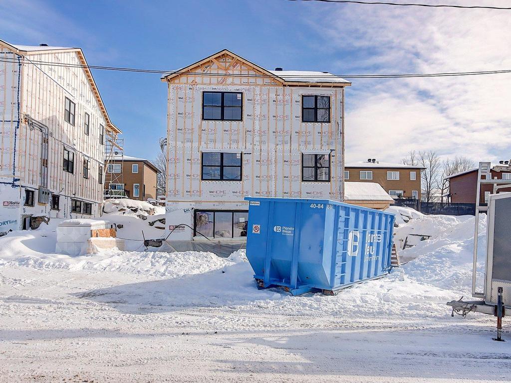









731


Mtée des Seigneurs

,
Granby,




QC
J2J0J5

