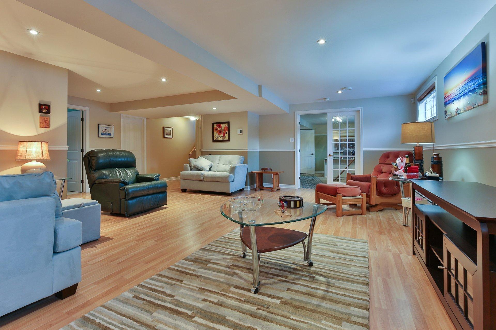 









42


Rue Marie-Curie

,
Saint-Jean-sur-Richelieu,




QC
J2W2R7

