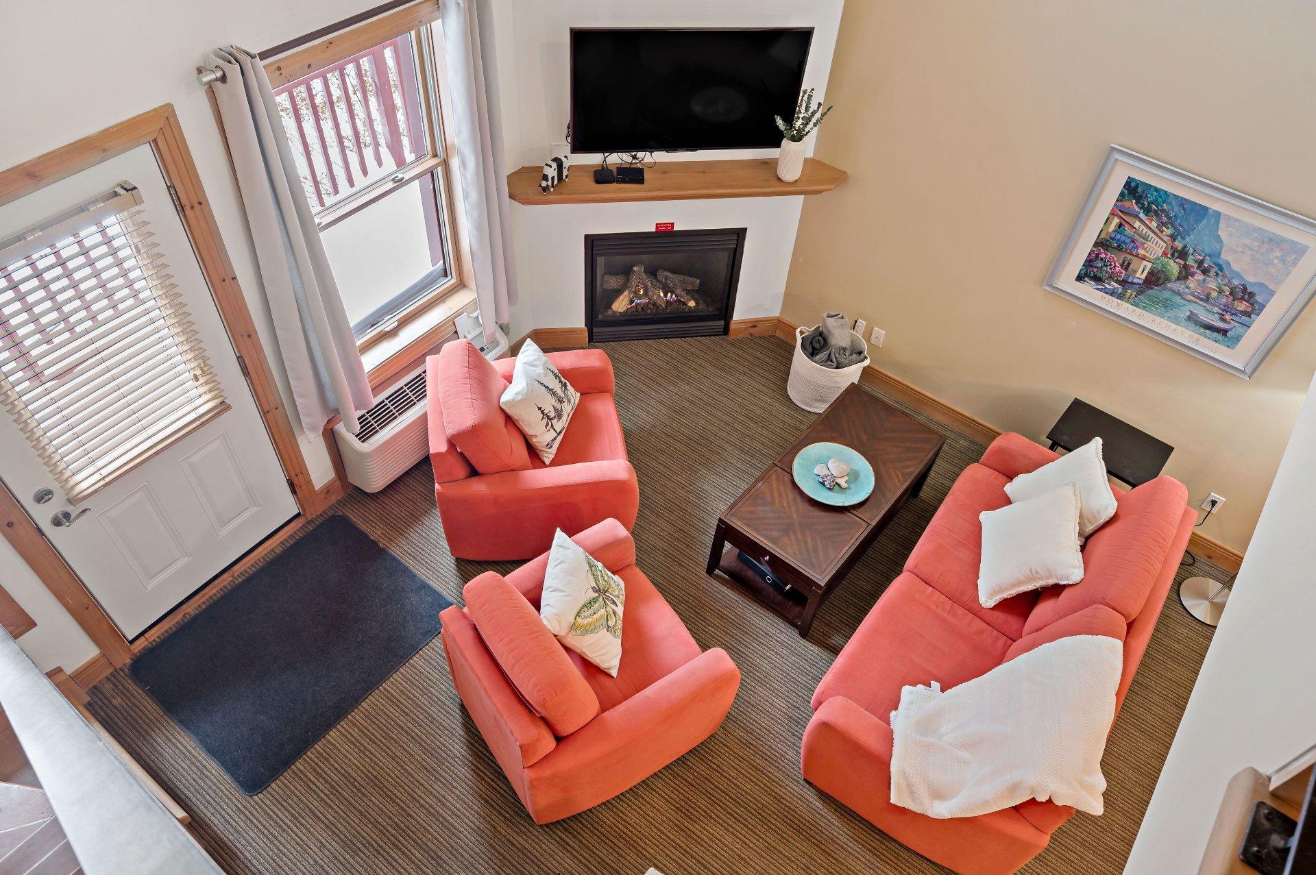 









864


Rue Coupal

,
Mont-Tremblant,




QC
J8E2P1

