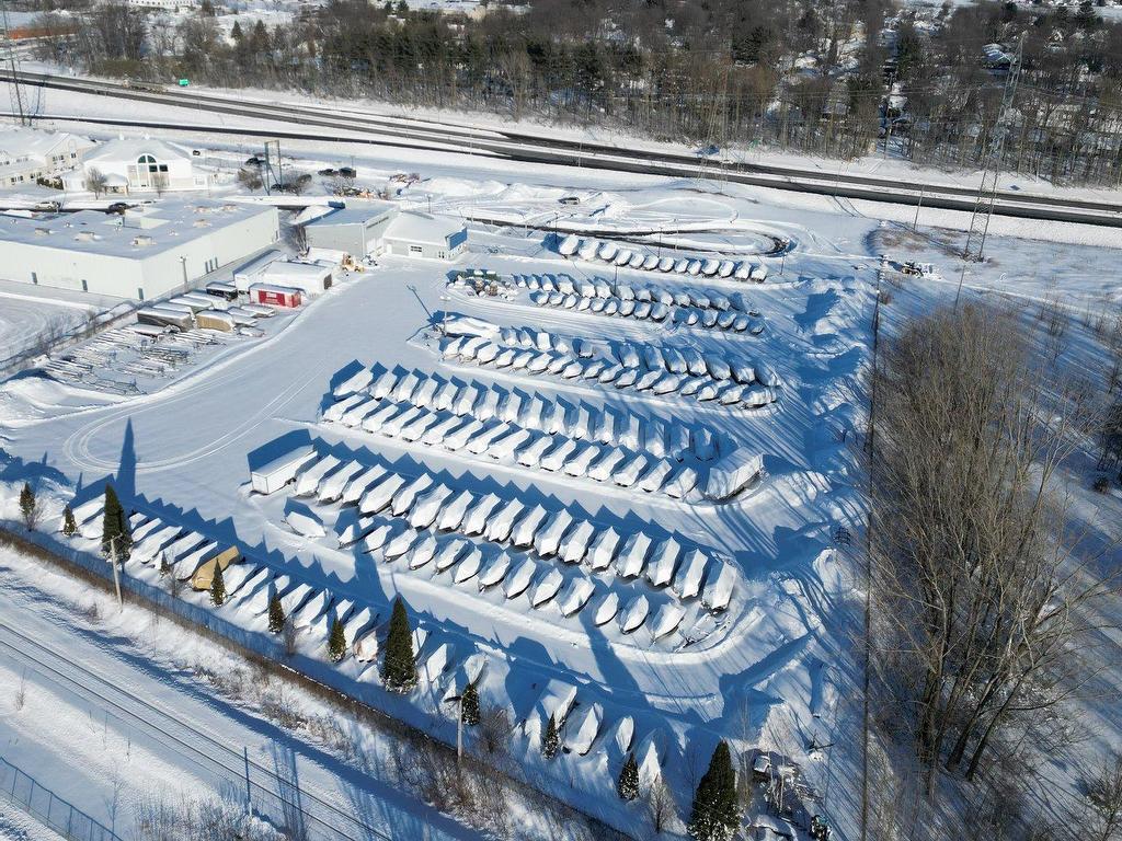 









8425


Rue Industrielle

,
Sorel-Tracy,




QC
J3R5R4

