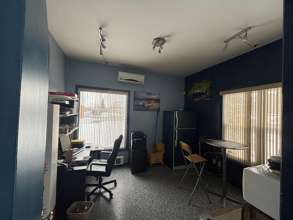 









8425


Rue Industrielle

,
Sorel-Tracy,




QC
J3R5R4


