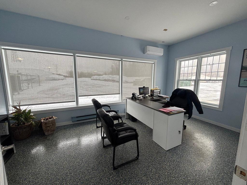 









8425


Rue Industrielle

,
Sorel-Tracy,




QC
J3R5R4

