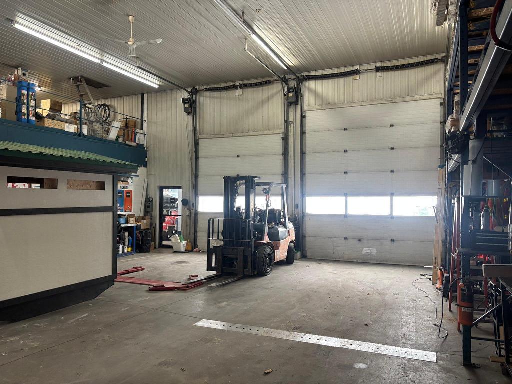 









8425


Rue Industrielle

,
Sorel-Tracy,




QC
J3R5R4

