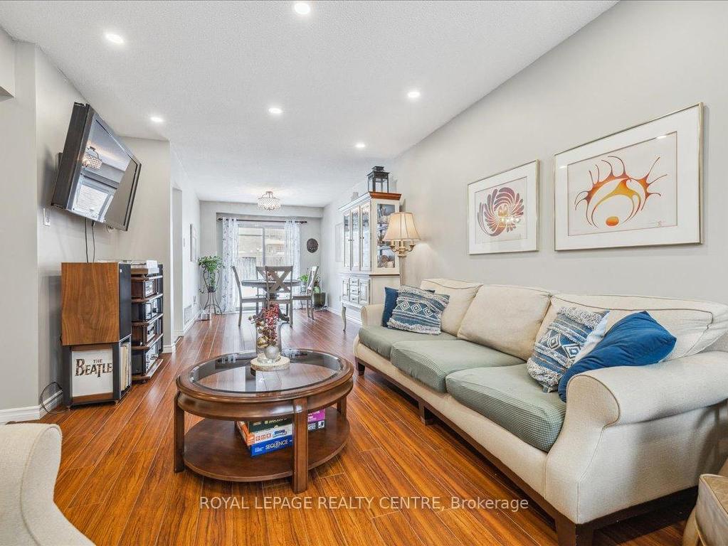 









2766


Folkway

Drive, 73,
Mississauga,




ON
L5L 3M3

