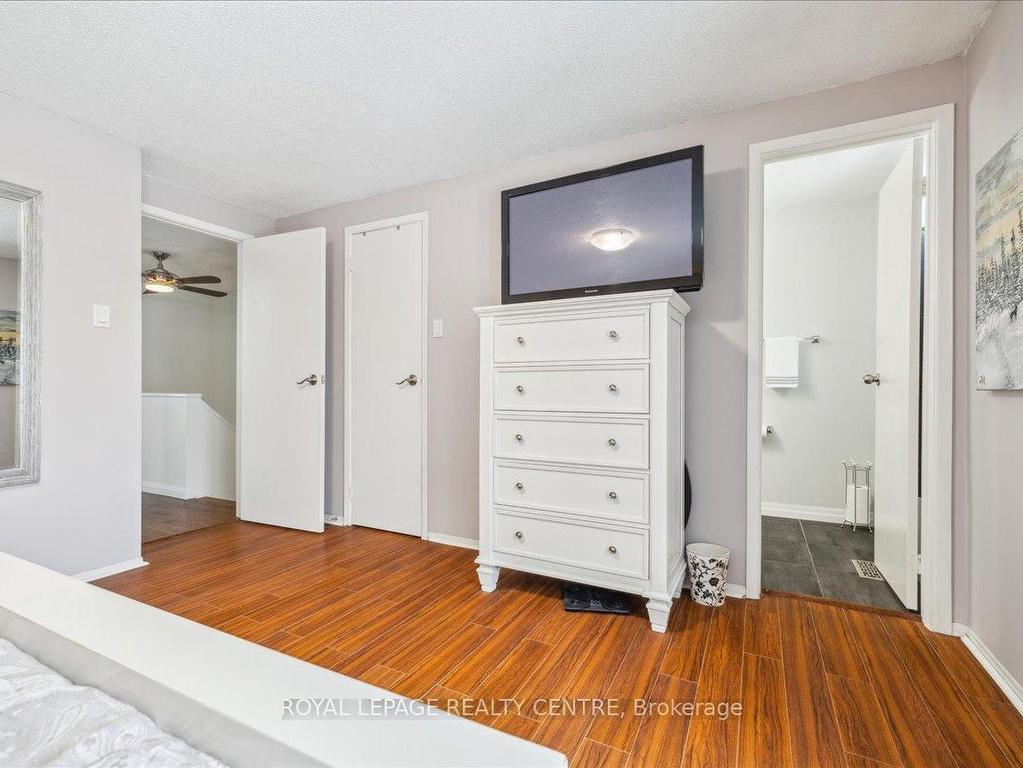









2766


Folkway

Drive, 73,
Mississauga,




ON
L5L 3M3

