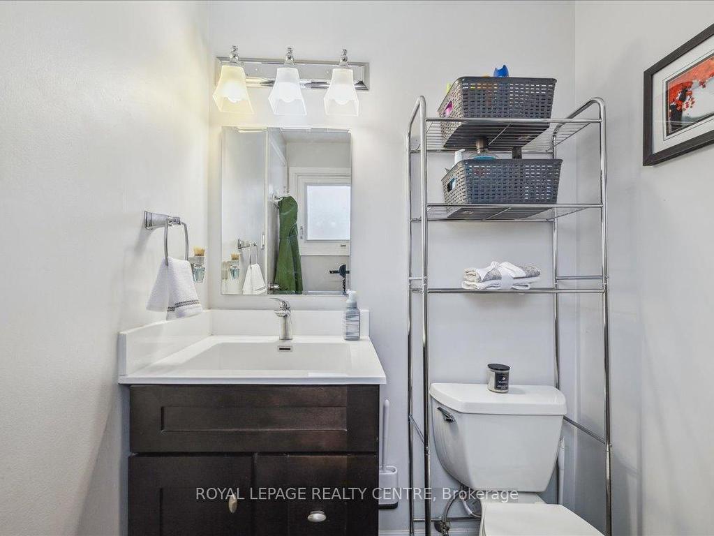 









2766


Folkway

Drive, 73,
Mississauga,




ON
L5L 3M3

