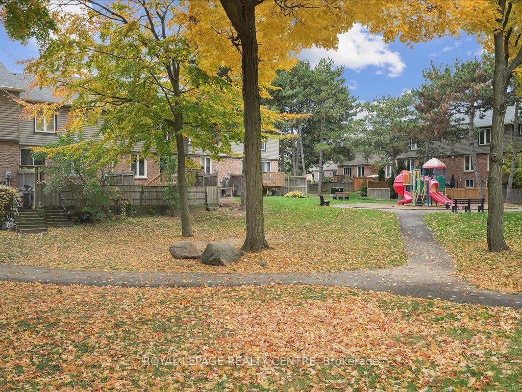 









2766


Folkway

Drive, 73,
Mississauga,




ON
L5L 3M3

