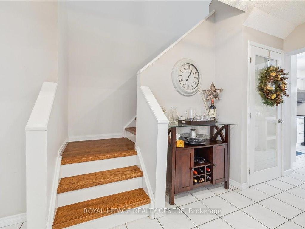 









2766


Folkway

Drive, 73,
Mississauga,




ON
L5L 3M3

