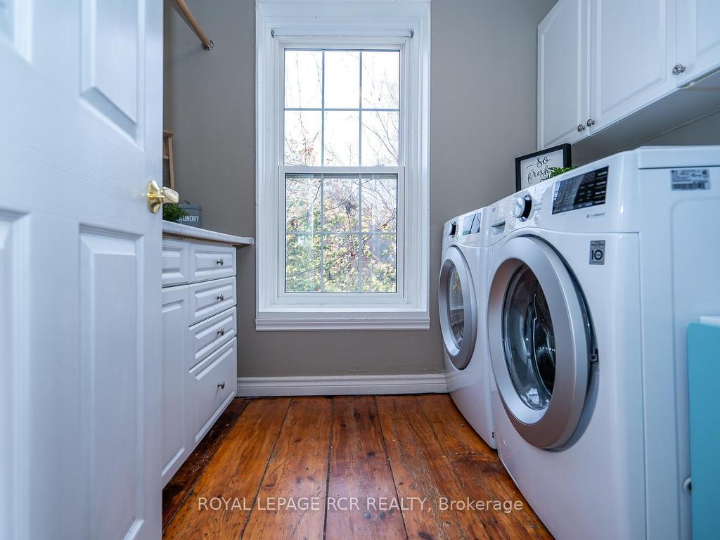 









17


Little York

Street,
Orangeville,




ON
L9W 1L8

