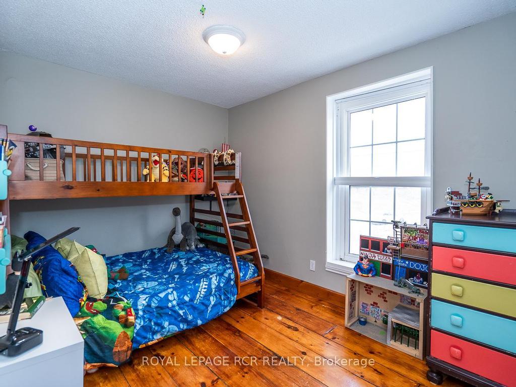 









17


Little York

Street,
Orangeville,




ON
L9W 1L8

