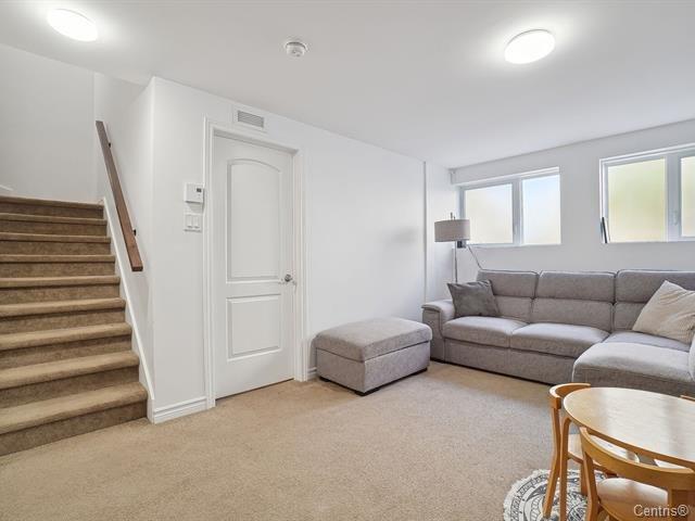 









492


Av. Mousseau-Vermette

, 2,
Dorval,




QC
H9S0A7


