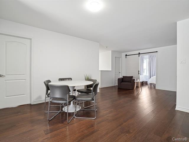









492


Av. Mousseau-Vermette

, 2,
Dorval,




QC
H9S0A7

