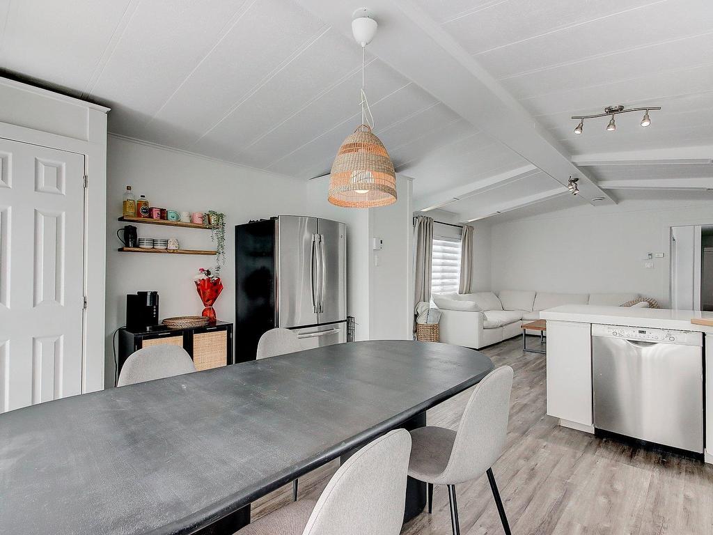 









2


Rue du Costa-Rica

,
Saint-Jean-sur-Richelieu,




QC
J2Y1A5

