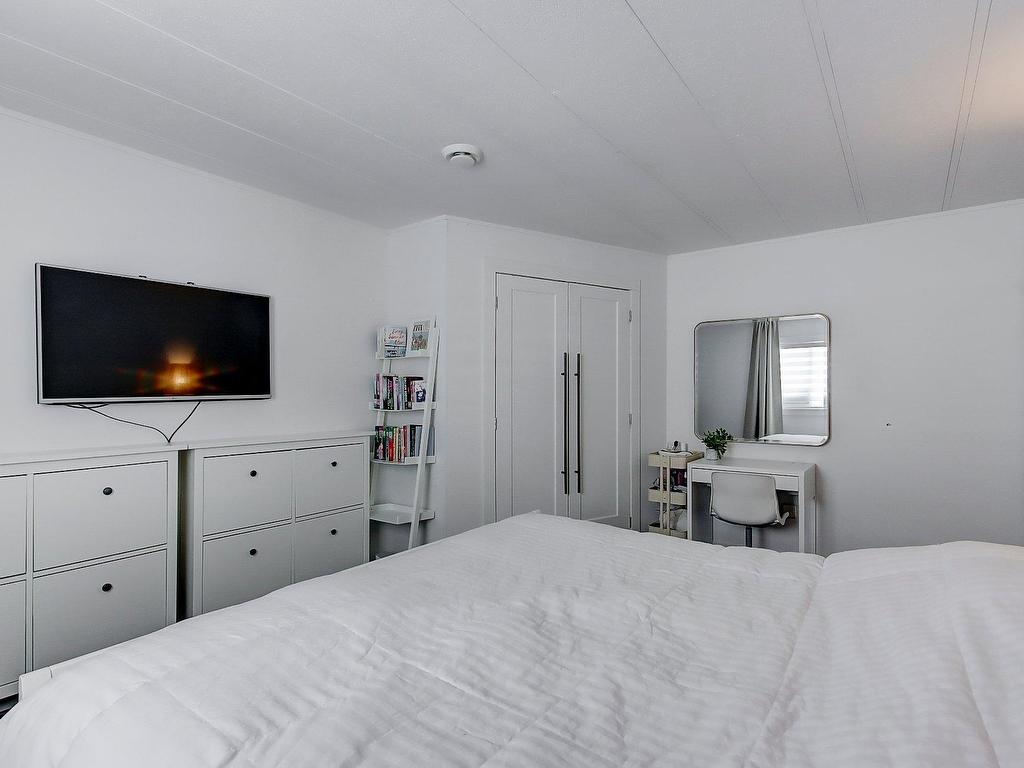 









2


Rue du Costa-Rica

,
Saint-Jean-sur-Richelieu,




QC
J2Y1A5

