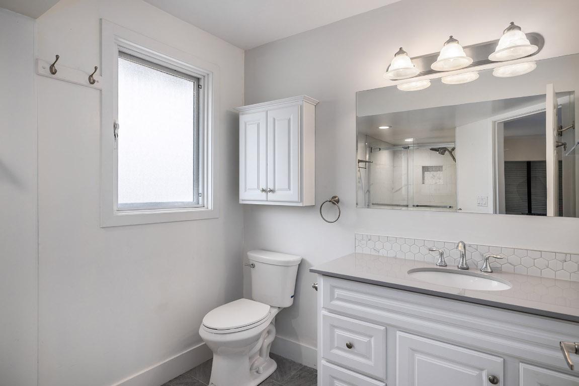 









2571


Pineridge

Place,
West Kelowna,




BC
V4T 2J7

