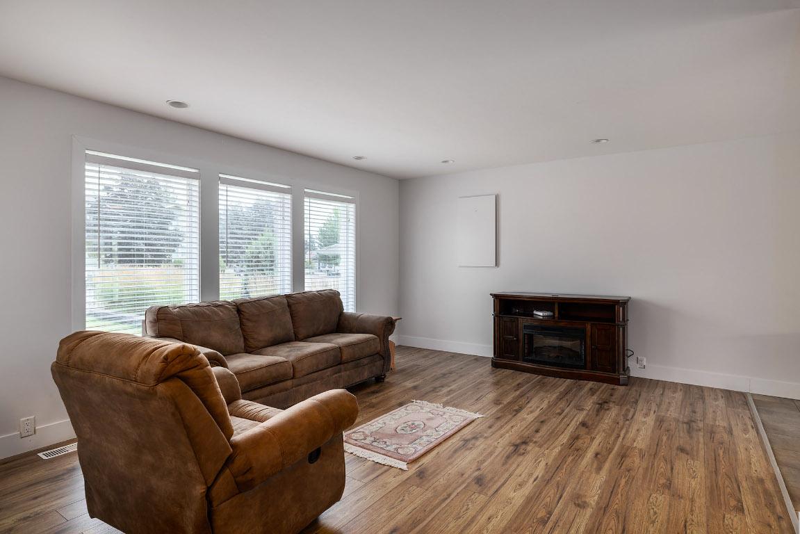 









2571


Pineridge

Place,
West Kelowna,




BC
V4T 2J7

