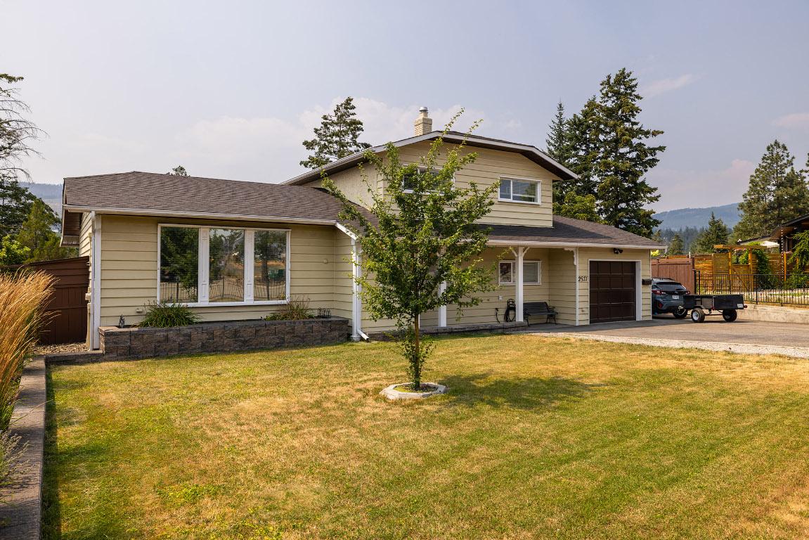 









2571


Pineridge

Place,
West Kelowna,




BC
V4T 2J7


