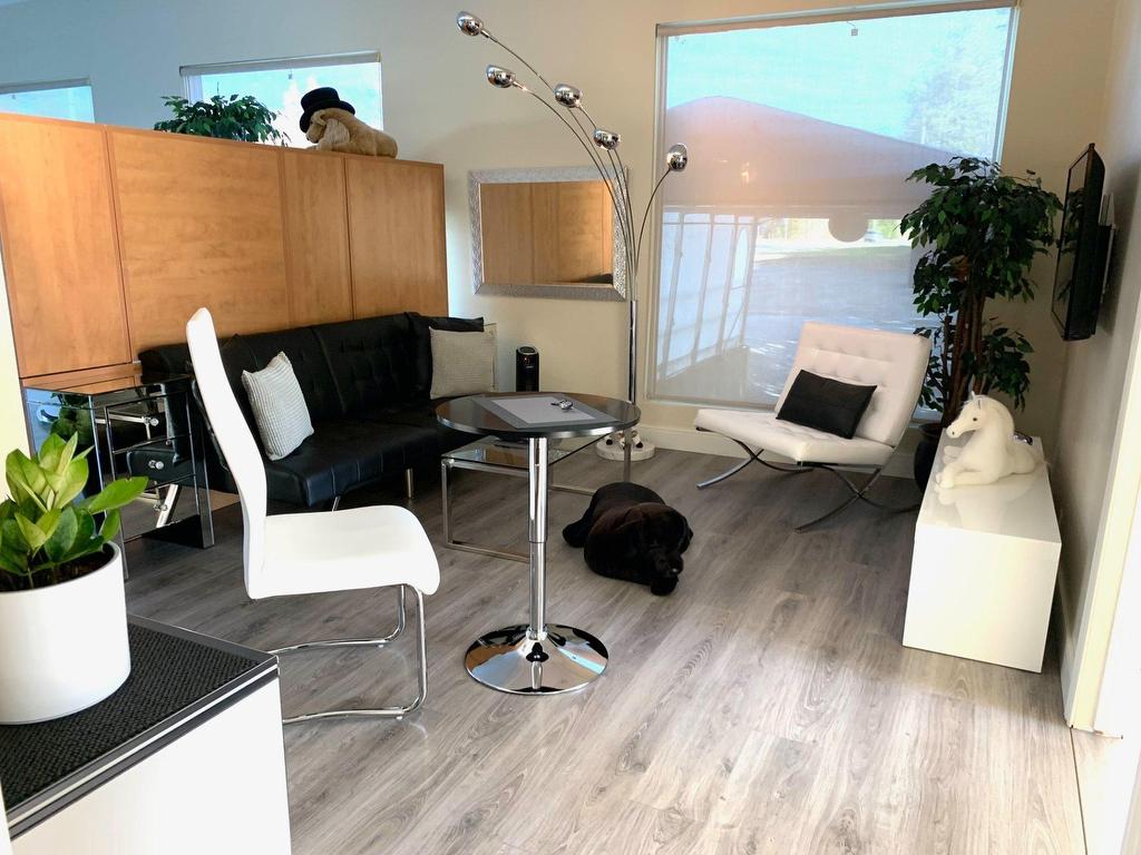 









4600


Boul. Dagenais O.

, A,
Laval (Fabreville),




QC
H7R1L5

