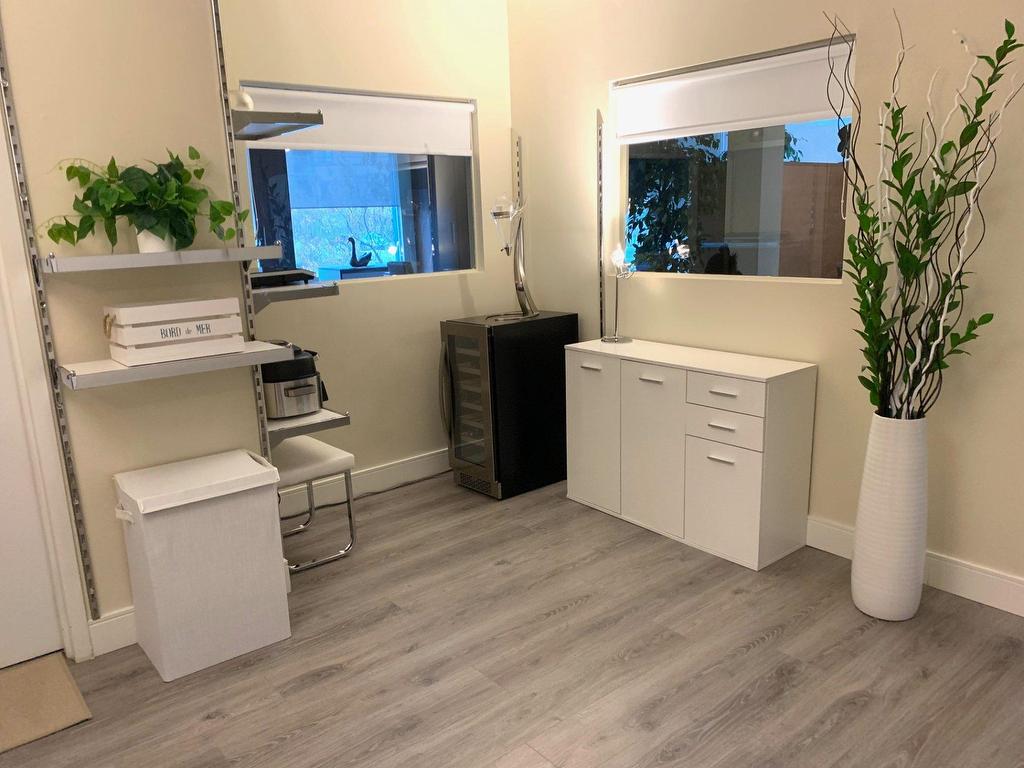 









4600


Boul. Dagenais O.

, A,
Laval (Fabreville),




QC
H7R1L5

