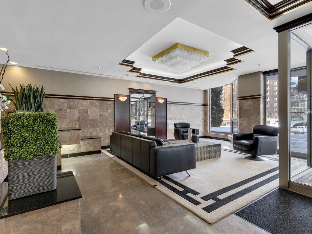 









5850


Av. Marc-Chagall

, 406,
Côte-Saint-Luc,




QC
H4W3H2

