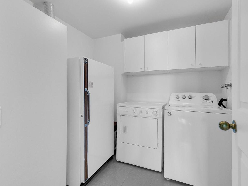 









5850


Av. Marc-Chagall

, 406,
Côte-Saint-Luc,




QC
H4W3H2

